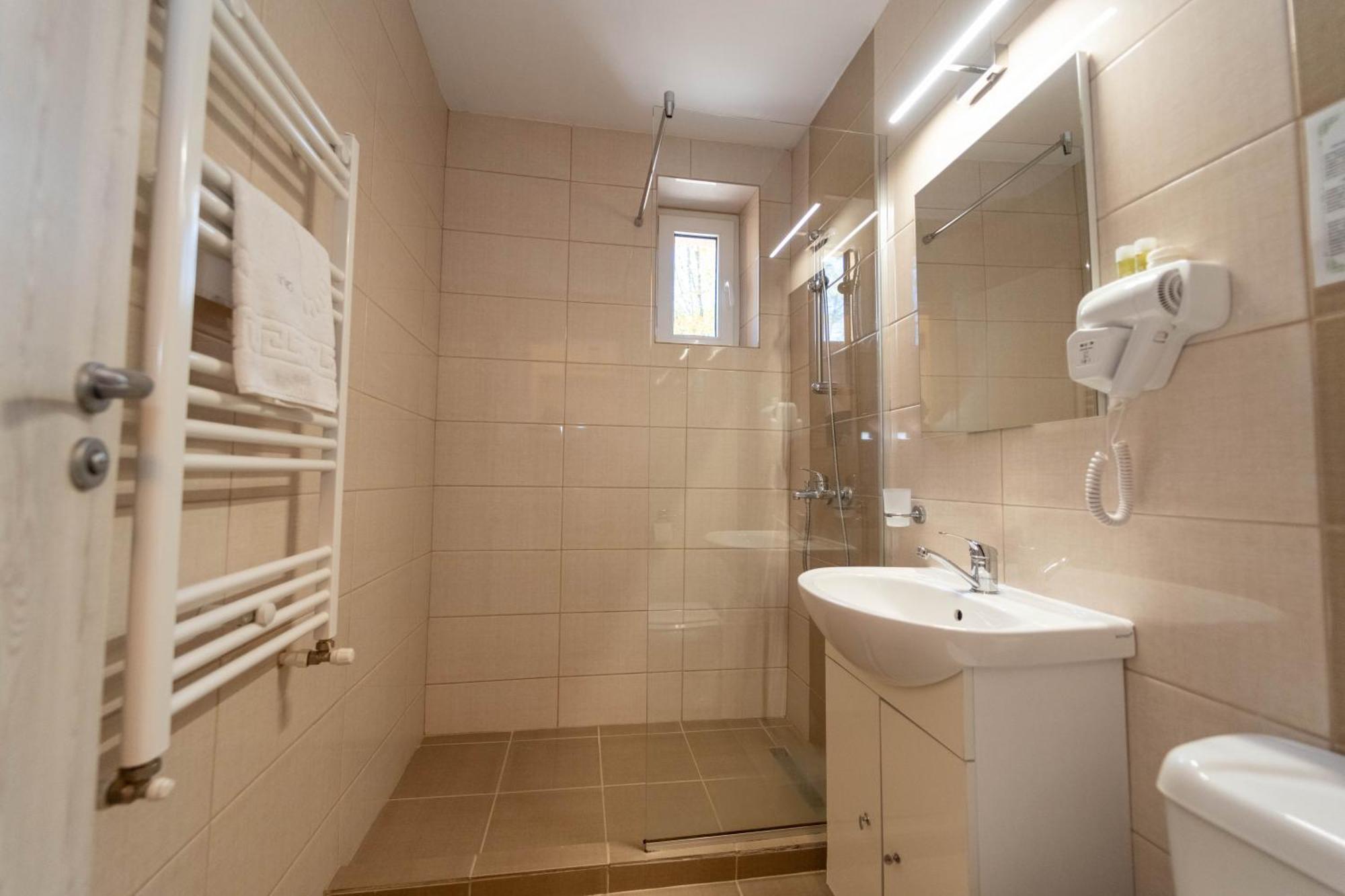 Hotel Cirus بْريدال المظهر الخارجي الصورة
