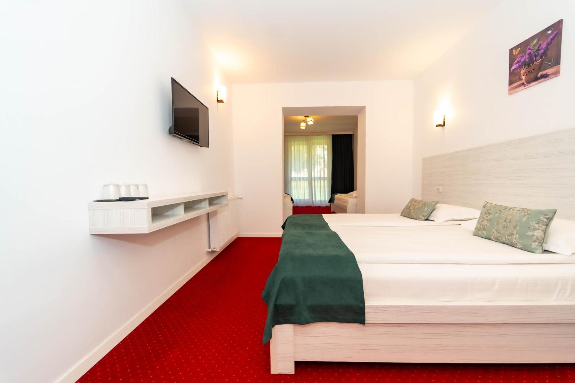 Hotel Cirus بْريدال المظهر الخارجي الصورة