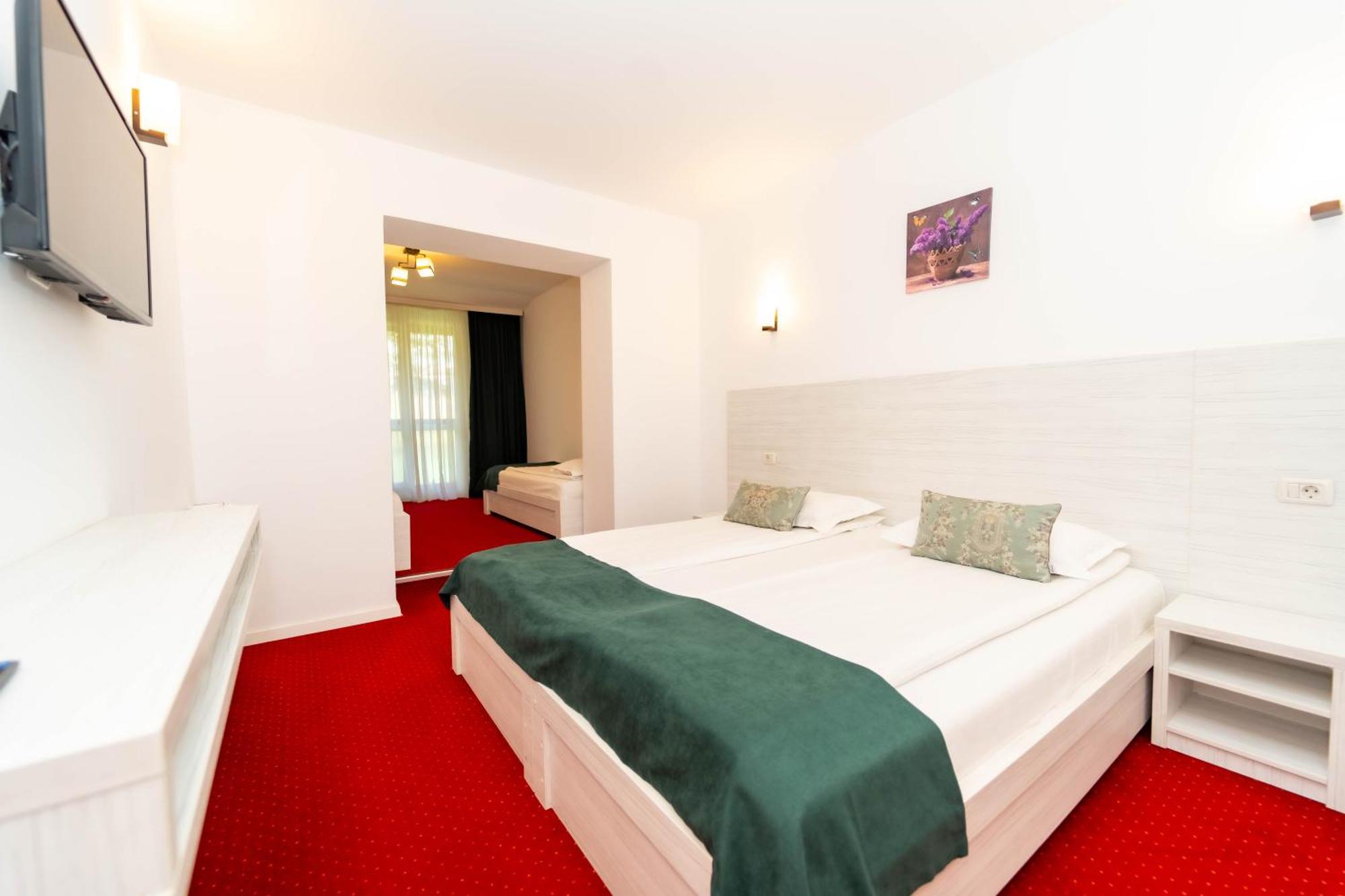 Hotel Cirus بْريدال المظهر الخارجي الصورة
