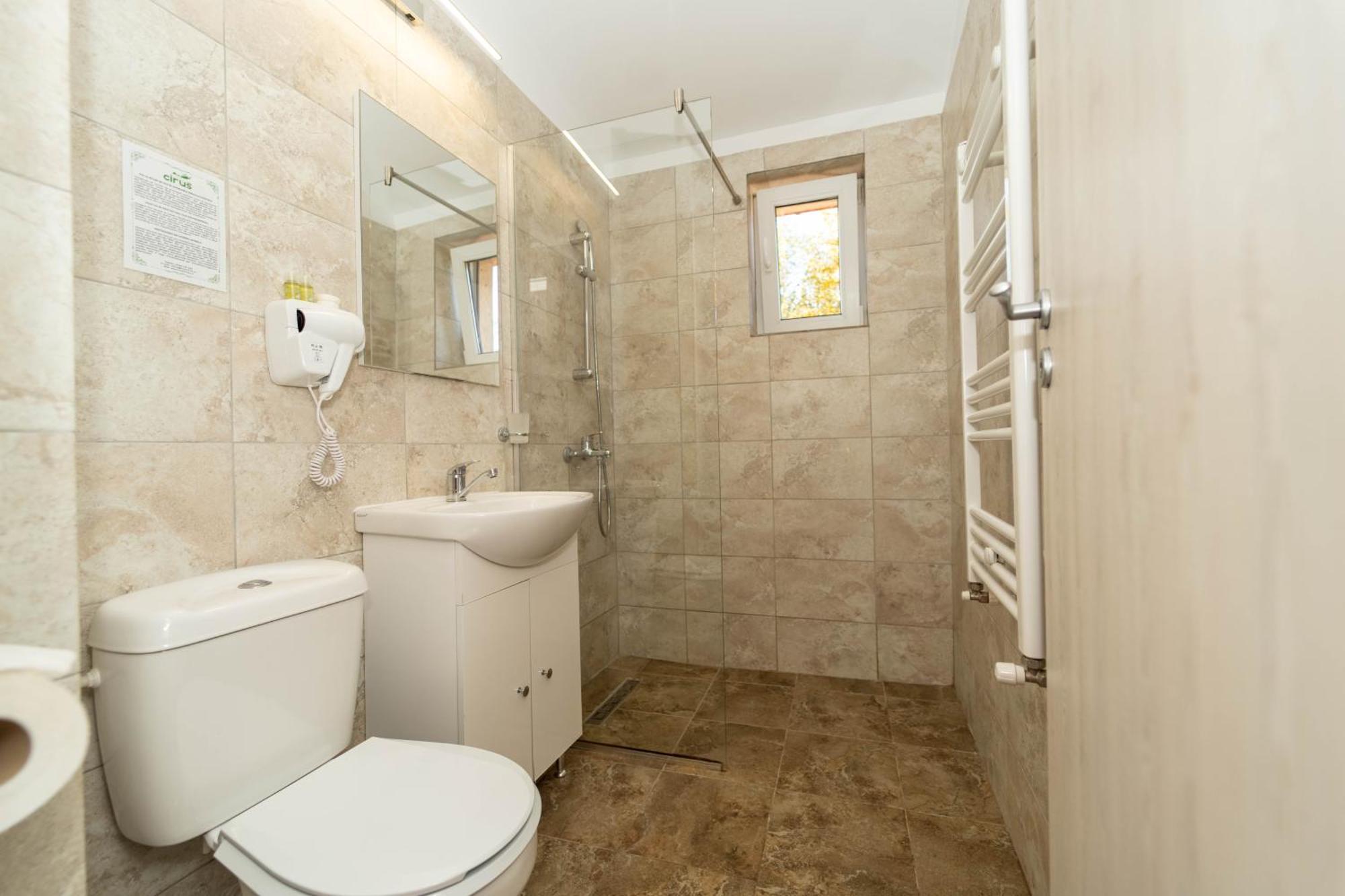 Hotel Cirus بْريدال المظهر الخارجي الصورة