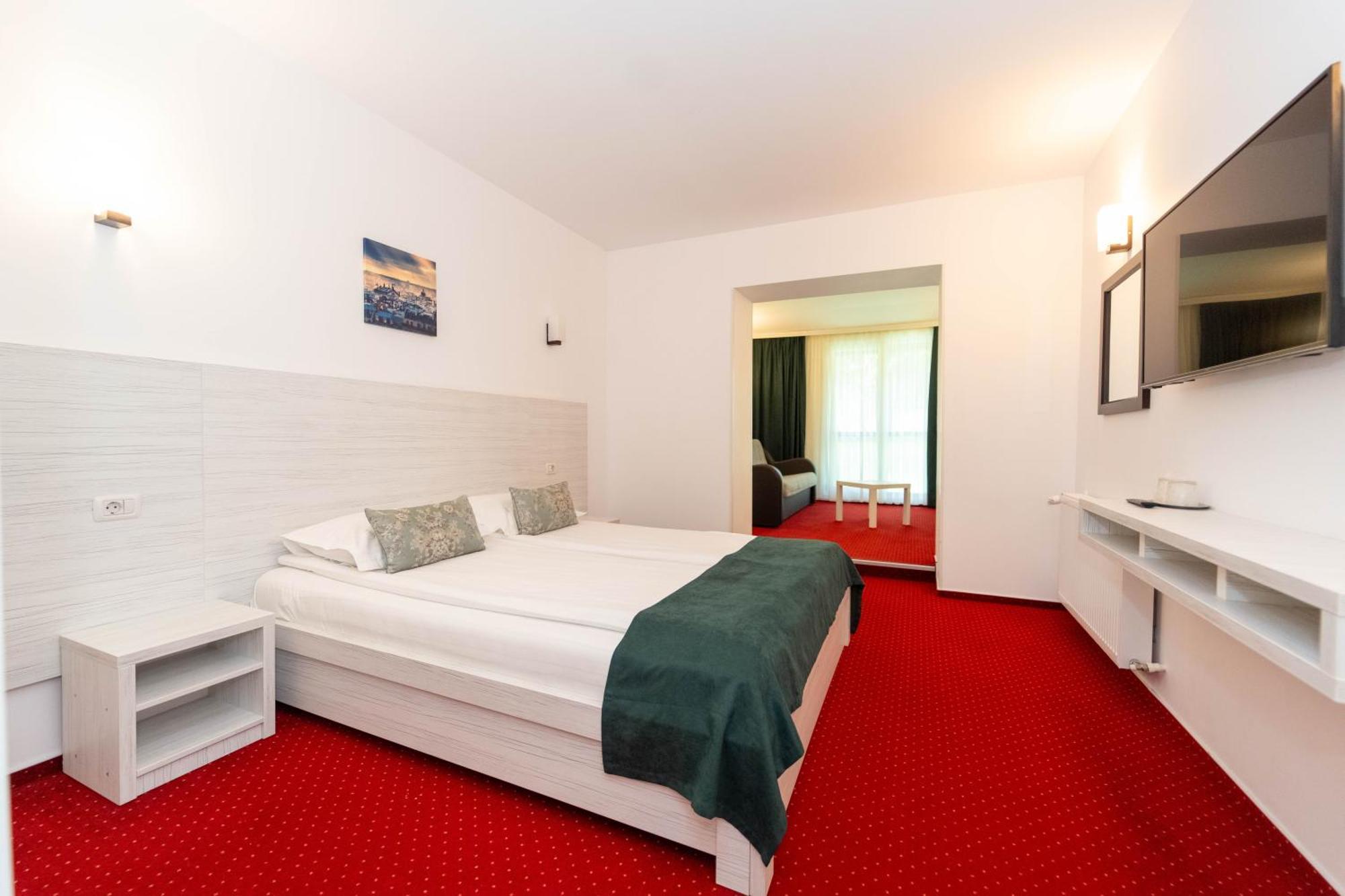 Hotel Cirus بْريدال المظهر الخارجي الصورة